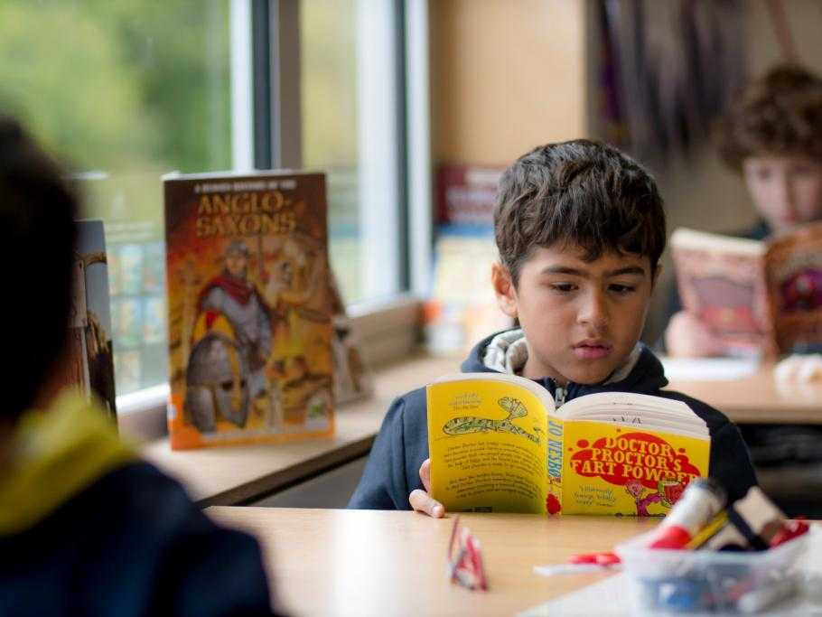 Rhodes Avenue Primary School Profile (2023)