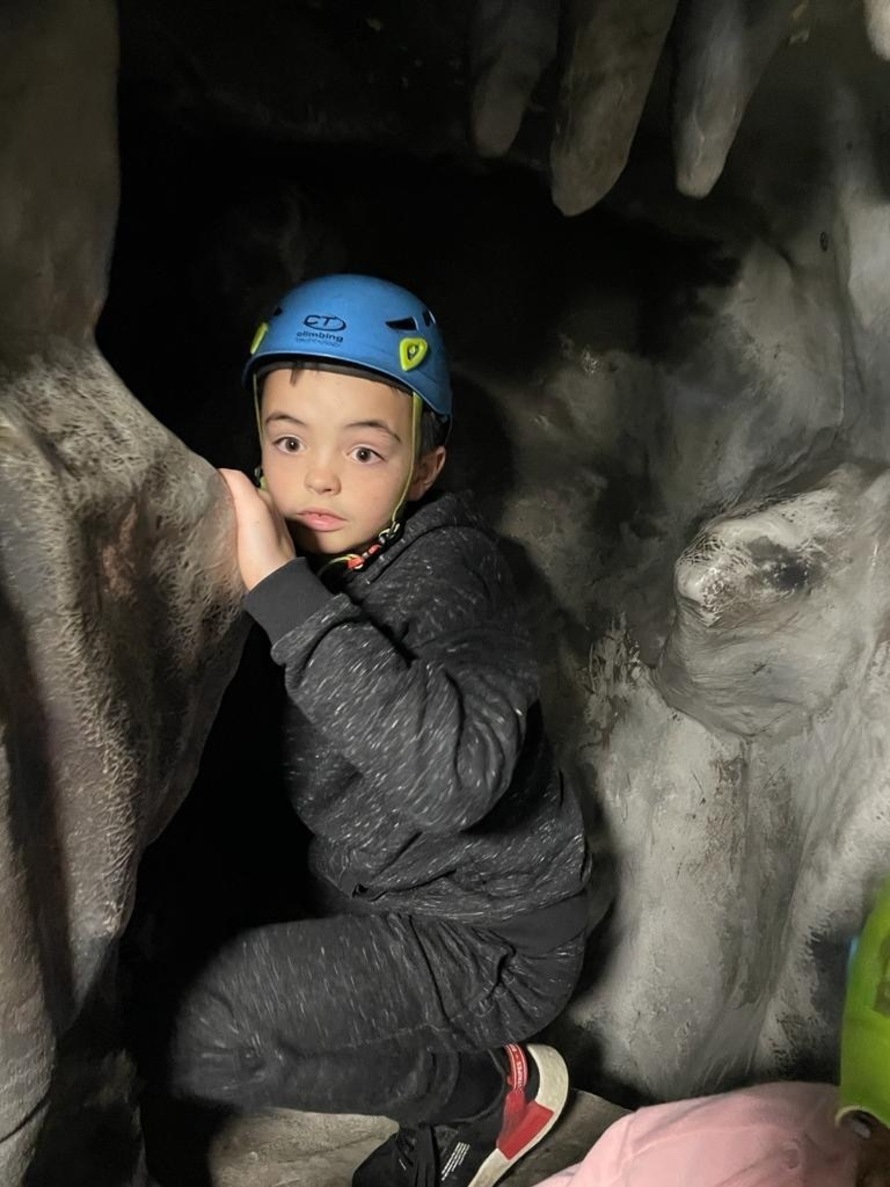 Westwood Primary School in Leeds Profile (2023)