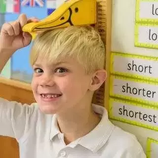 Studlands Rise First School