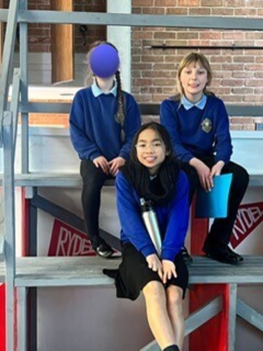 Long Mead Community Primary School Profile (2023)