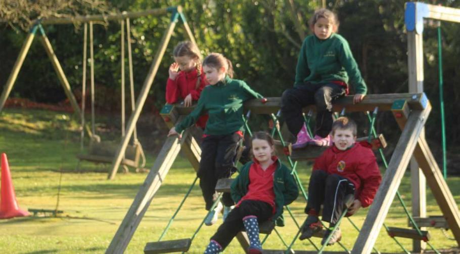 oakhyrst-grange-school-profile-2023