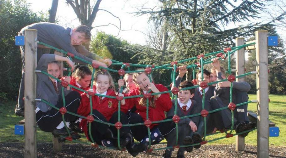 oakhyrst-grange-school-profile-2023