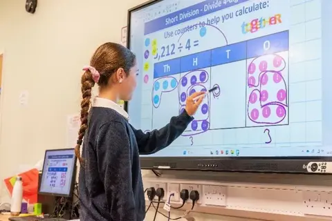 Windlesham House School