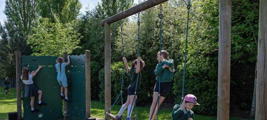 best-schools-in-dinton-2023