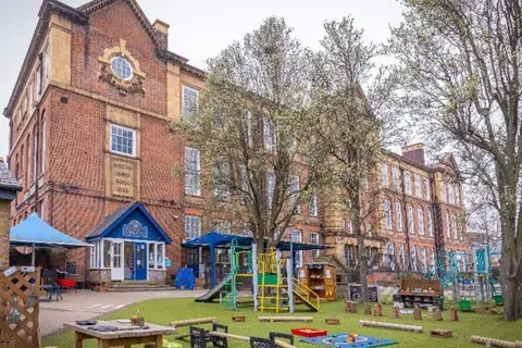 Queen's Manor School and Special Needs Unit