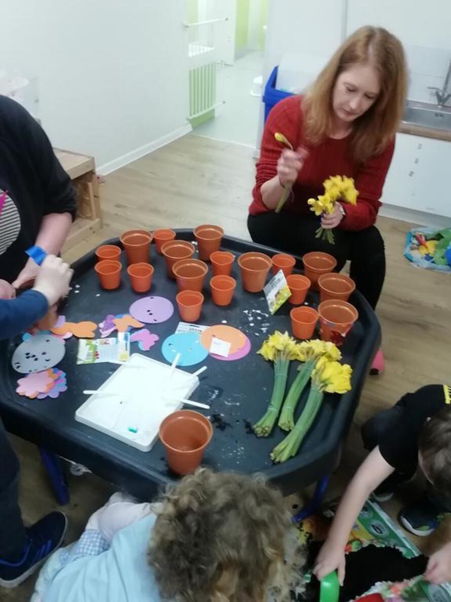 Banana Moon Day Nursery Beenham Gallery Photos of Campus Life